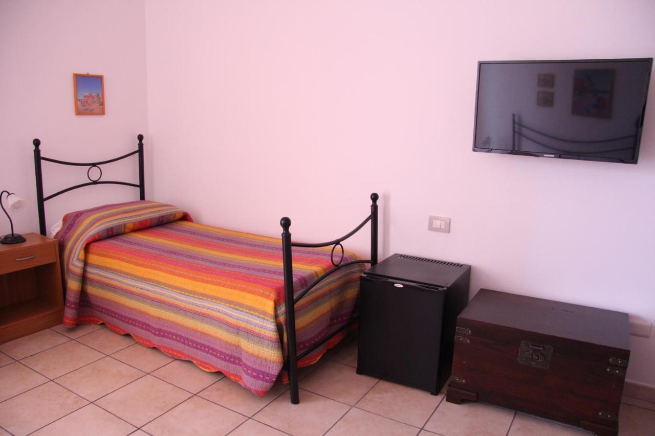 Fragolina B&B Furci Siculo Eksteriør bilde